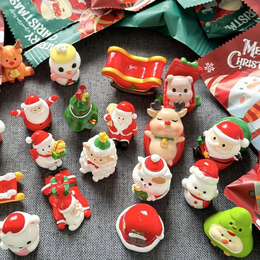 DumplingSquishys Festive Christmas Miniature Figures – The Perfect Blind Bag Stocking Stuffers – main product view