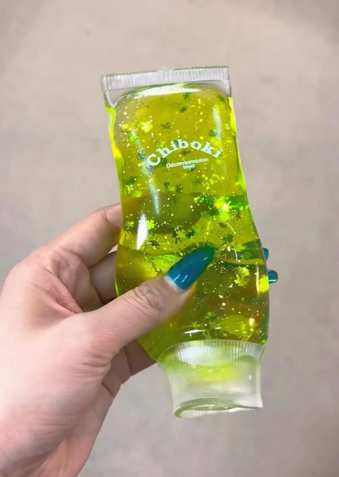 DumplingSquishys Bottle Pop Squishy – Sparkling Toothpaste Slime Stress Toy – product detail view 14