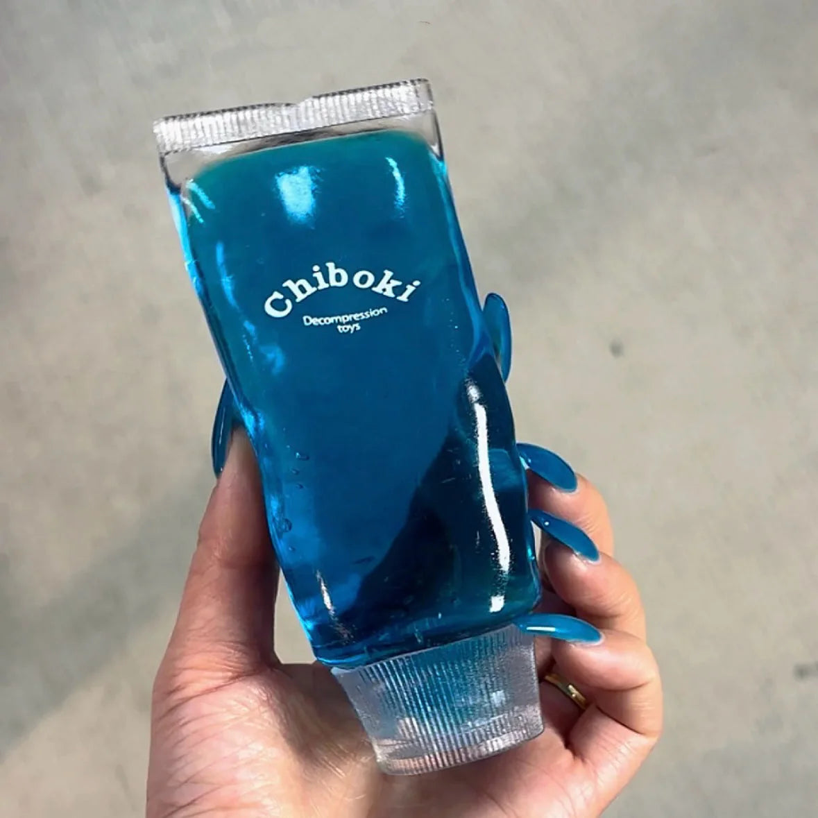DumplingSquishys Bottle Pop Squishy – Sparkling Toothpaste Slime Stress Toy – product detail view 20